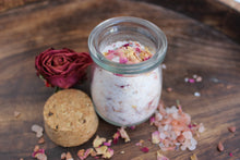 Load image into Gallery viewer, Relaxing Bath Salts